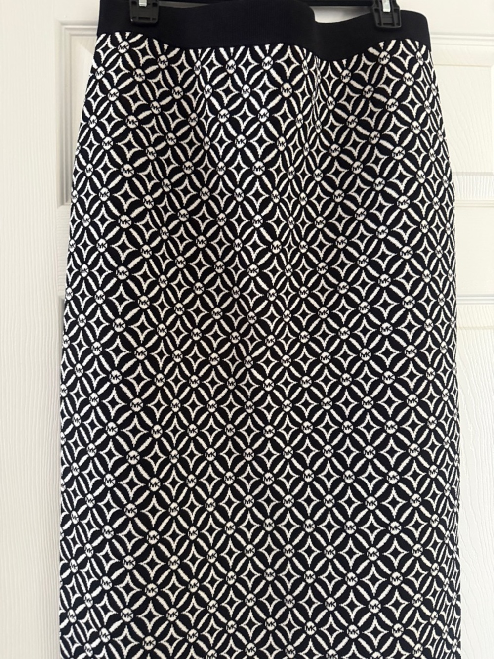 MICHAEL Michael Kors Black and White Geometric Pencil Skirt